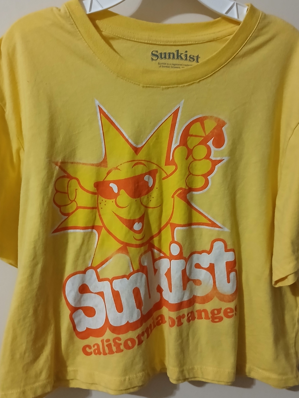 Yellow Sunkist Graphic Tee crop top  wonan size medium